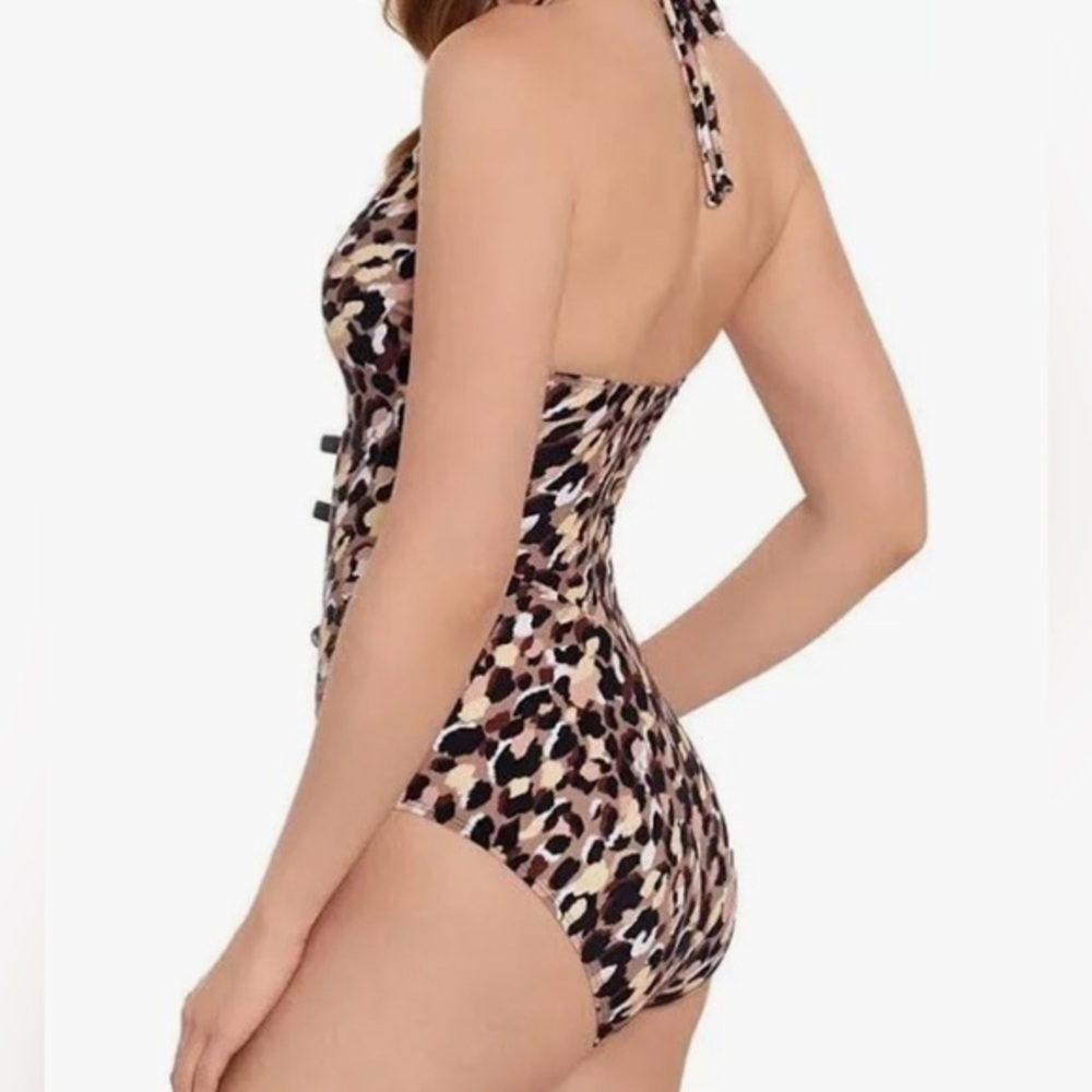 Salt + Cove Womens Juniors? Cheetah Print One Piece Swimsuit NWT M #2150